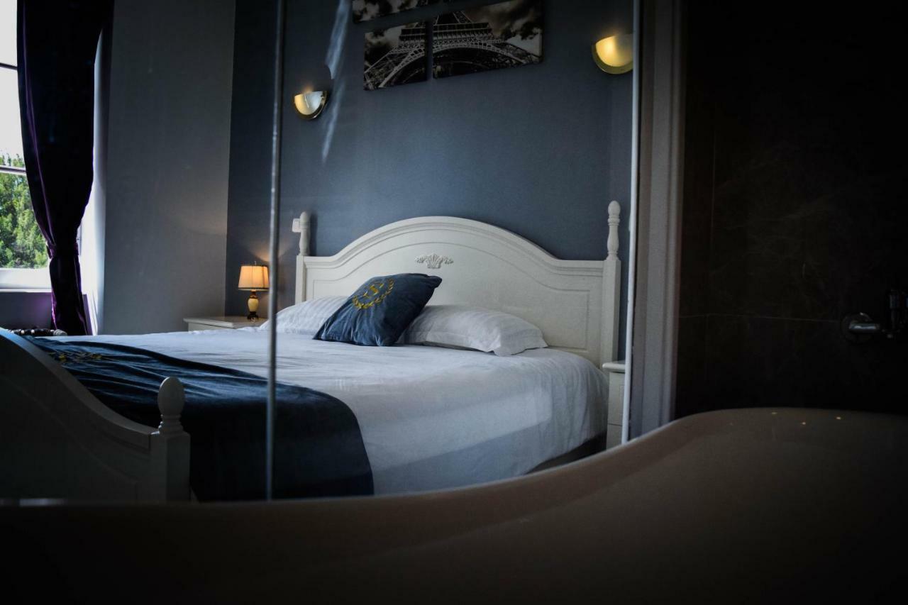 Chateau Nevers Bed and Breakfast Varennes-Vauzelles Εξωτερικό φωτογραφία