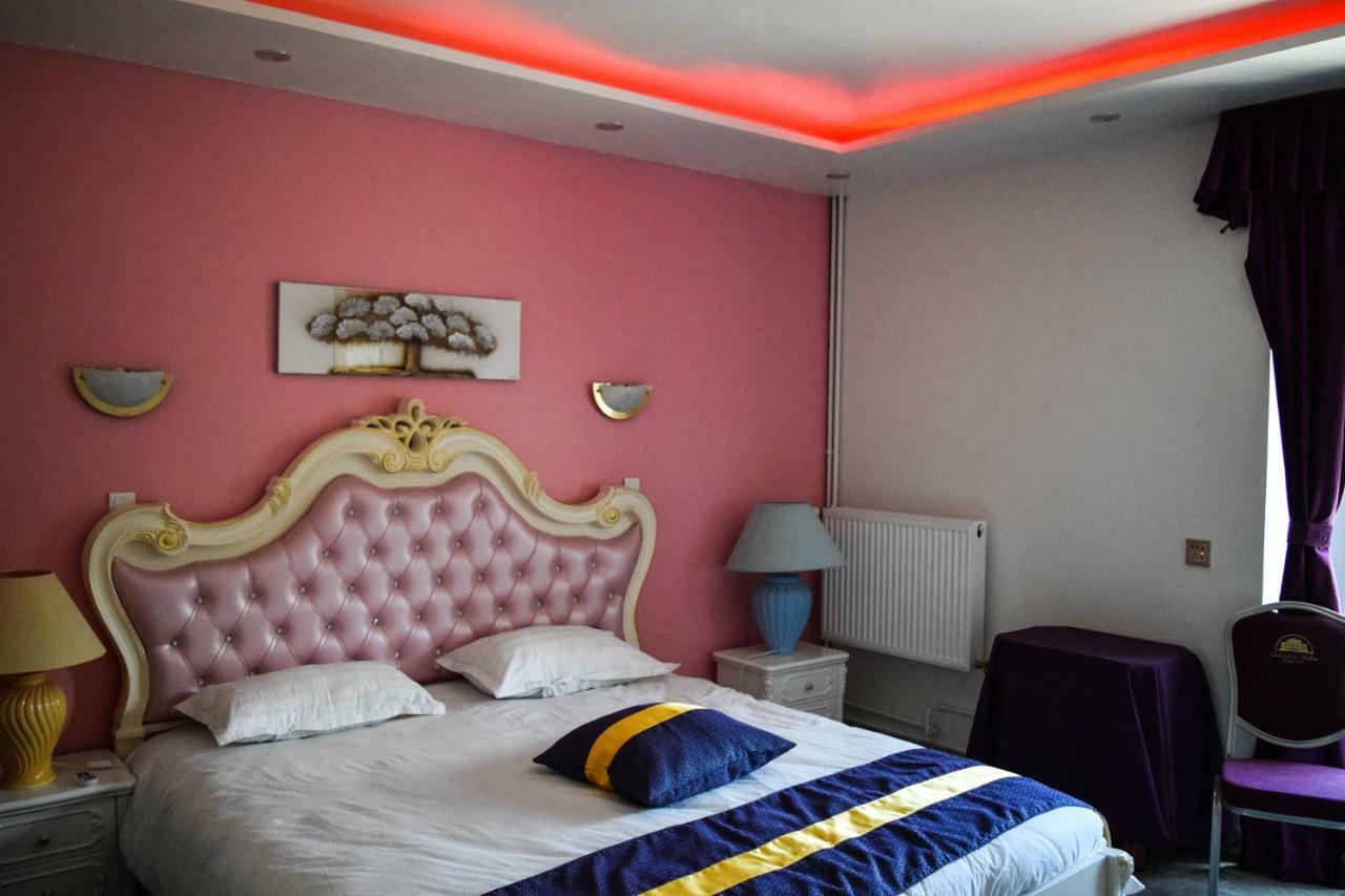 Chateau Nevers Bed and Breakfast Varennes-Vauzelles Εξωτερικό φωτογραφία