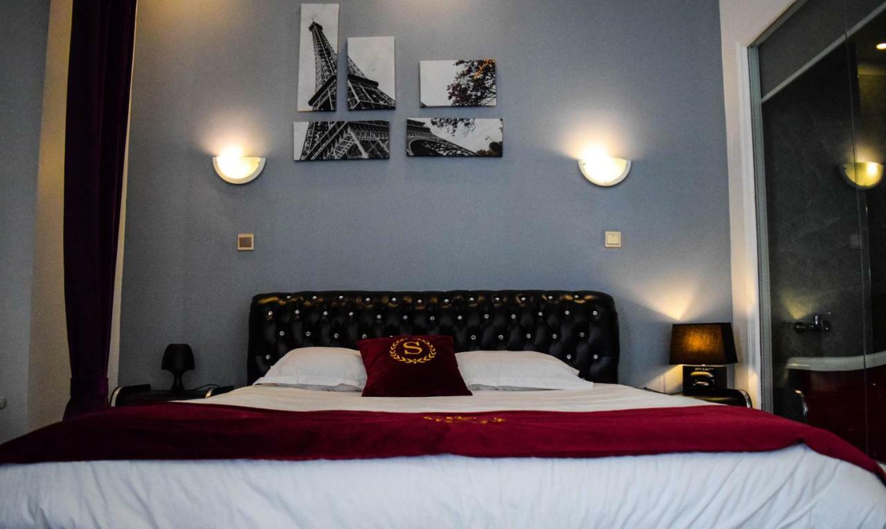 Chateau Nevers Bed and Breakfast Varennes-Vauzelles Εξωτερικό φωτογραφία