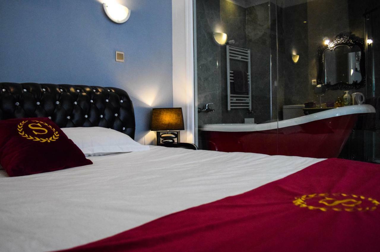 Chateau Nevers Bed and Breakfast Varennes-Vauzelles Εξωτερικό φωτογραφία