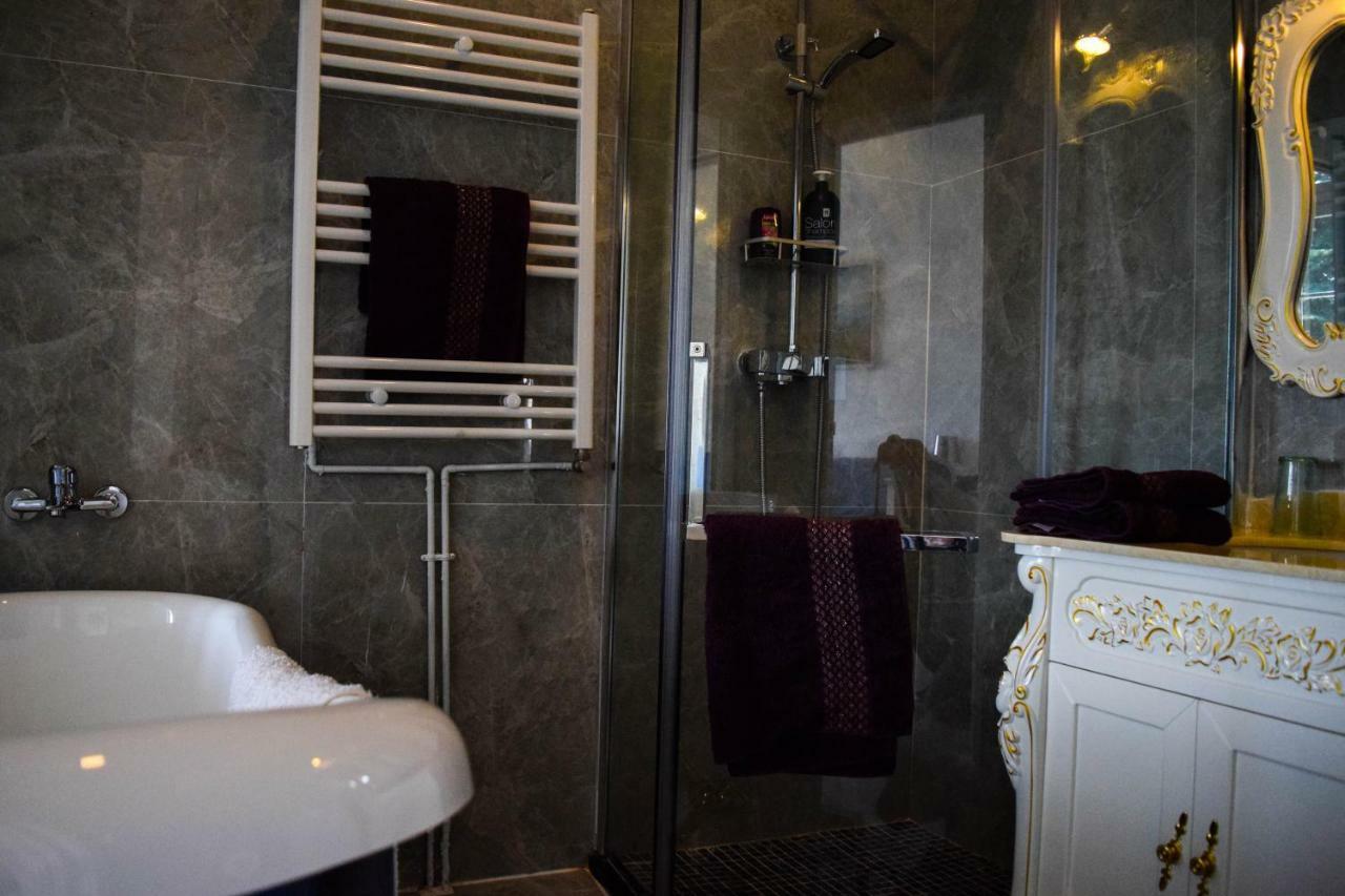 Chateau Nevers Bed and Breakfast Varennes-Vauzelles Εξωτερικό φωτογραφία