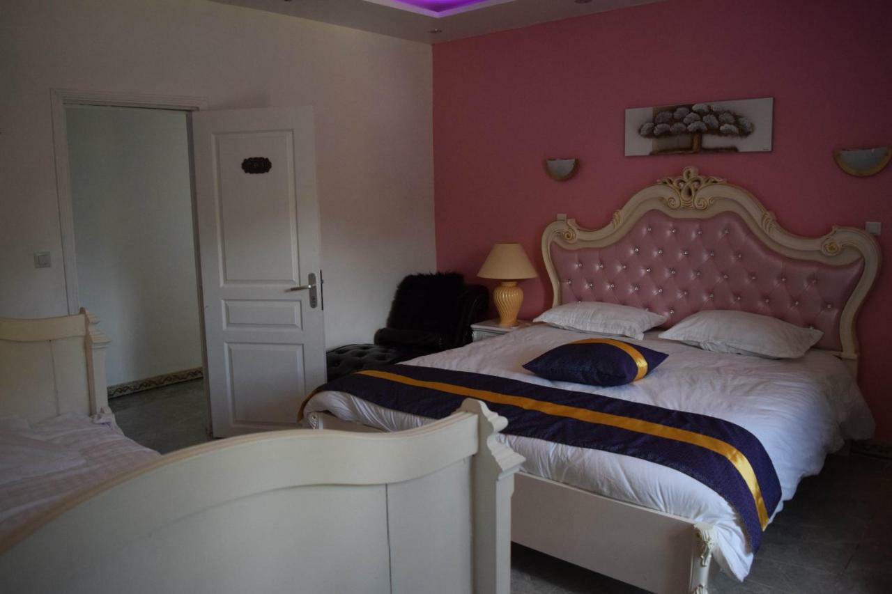 Chateau Nevers Bed and Breakfast Varennes-Vauzelles Εξωτερικό φωτογραφία